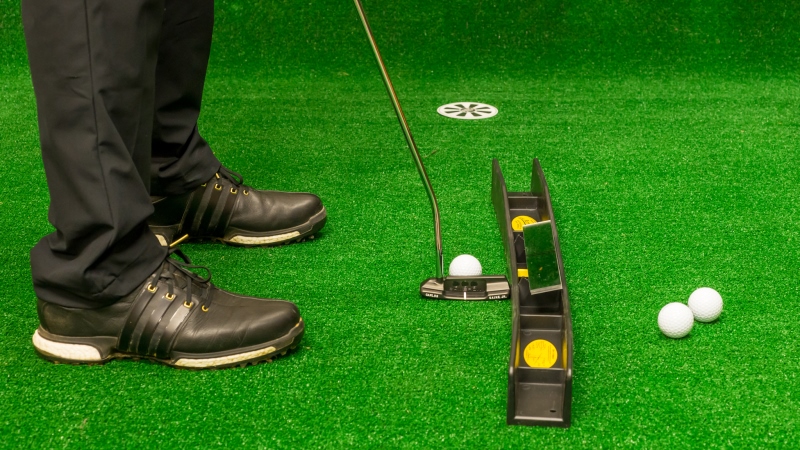 Types Of Golf Putting Aids Available And How They Aid In Your Putting Training
