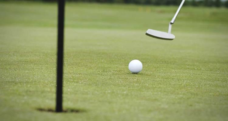 Analyse Your Performance Through These Valuable Golf Putting Statistics Measures
